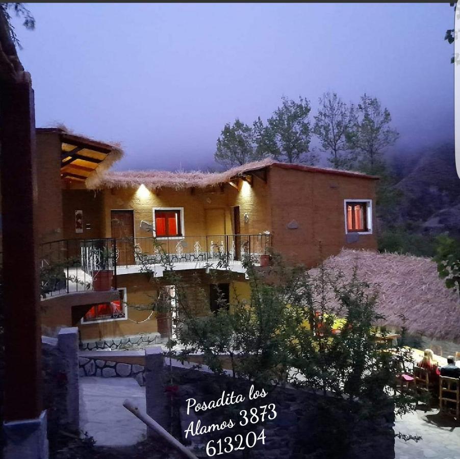Posadita Los Alamos, Estamos En San Isidro 8Km Pasando Iruya Vea Todas Las Imagenes Antes De Reservar Mes De Mayo Hasta Noviembre Llegan Camionetas Hasta 300 Mts Del Alojamiento Buitenkant foto